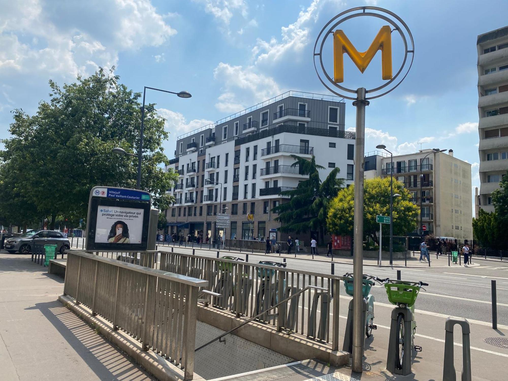 Maison Donizetti Avec Jardin Et Parking - Proche Metro Hébergement de vacances